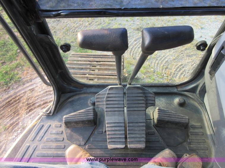 image for item I2036 2003 Komatsu PC138U SLC-2 excavator