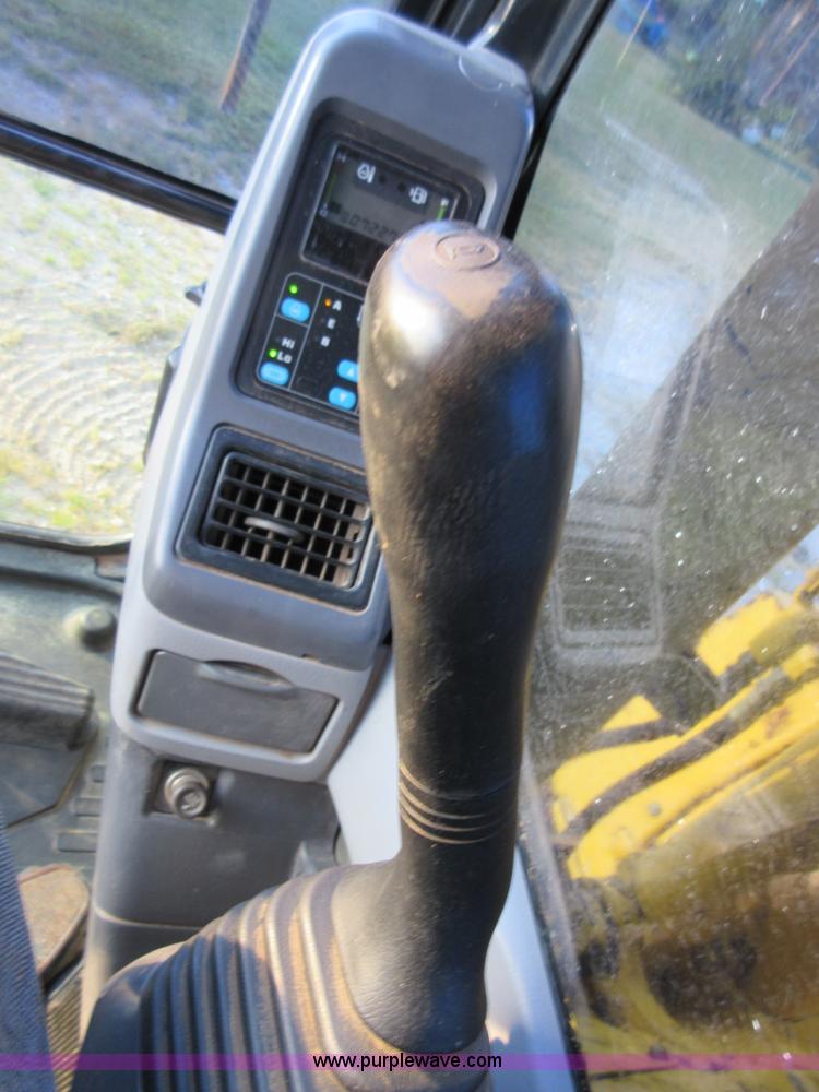 image for item I2036 2003 Komatsu PC138U SLC-2 excavator