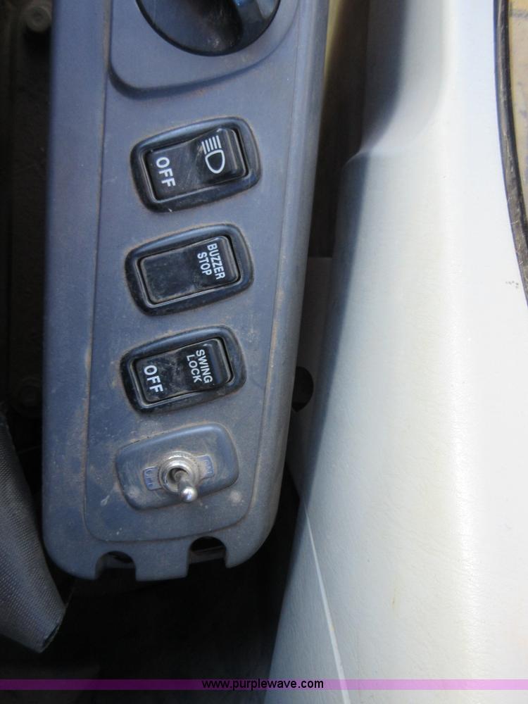 image for item I2036 2003 Komatsu PC138U SLC-2 excavator