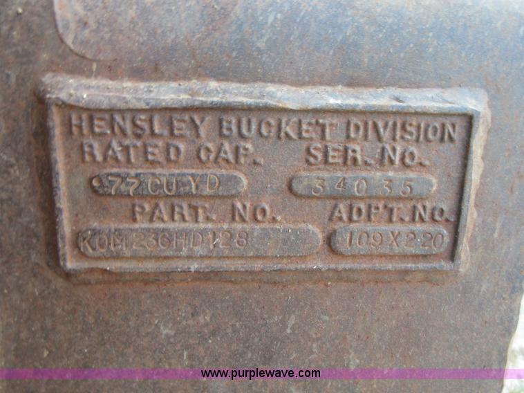 image for item I2036 2003 Komatsu PC138U SLC-2 excavator