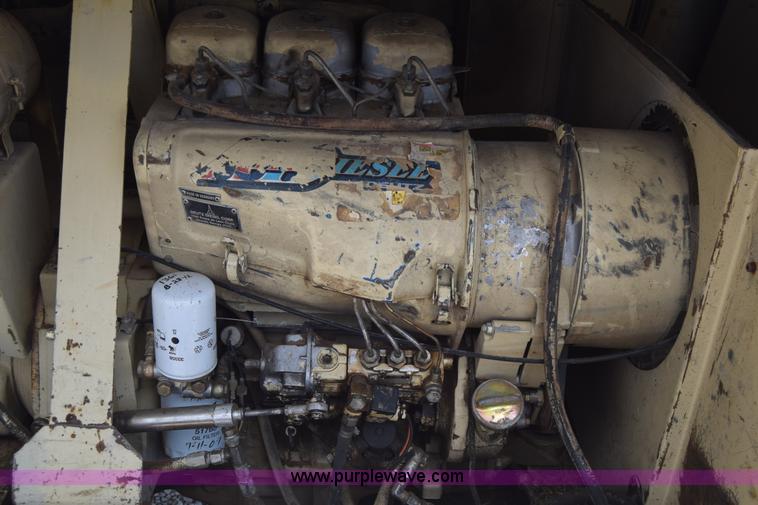 image for item I2039 Ingersoll Rand P-175A-W-D air compressor