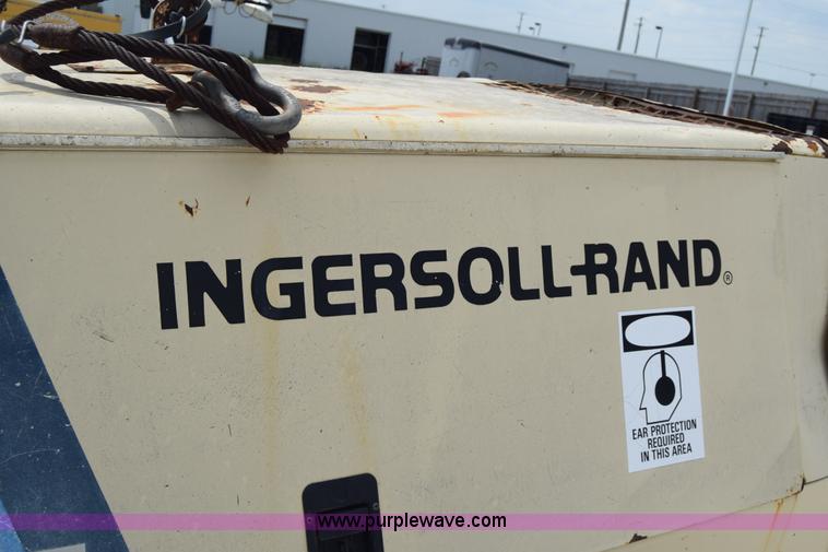 image for item I2040 Ingersoll Rand air compressor