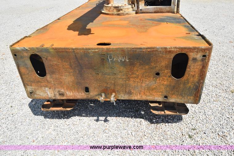 image for item I2045 Drott 85-RM2 crane