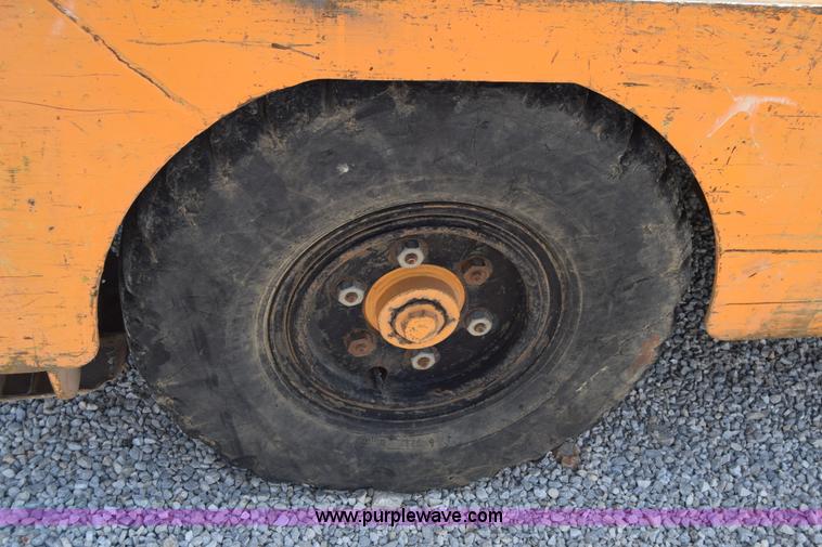 image for item I2045 Drott 85-RM2 crane