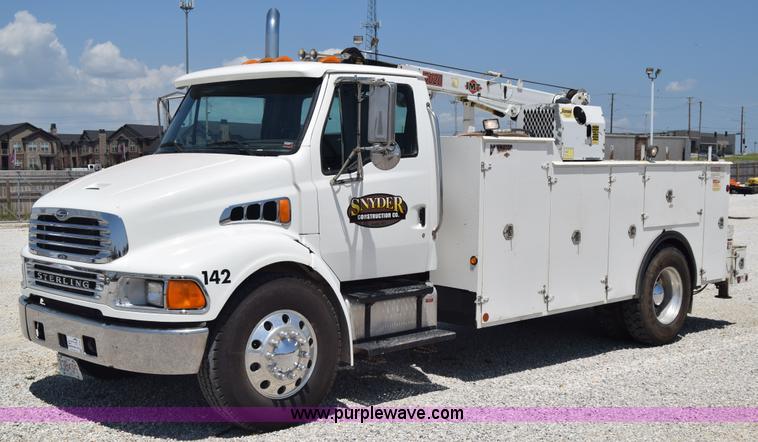 image for item I2046 2005 Sterling Acterra service truck with crane