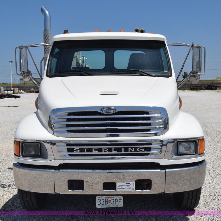 image for item I2046 2005 Sterling Acterra service truck with crane