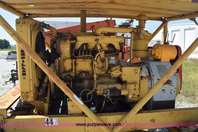image for item I2048 Caterpillar D315 generator