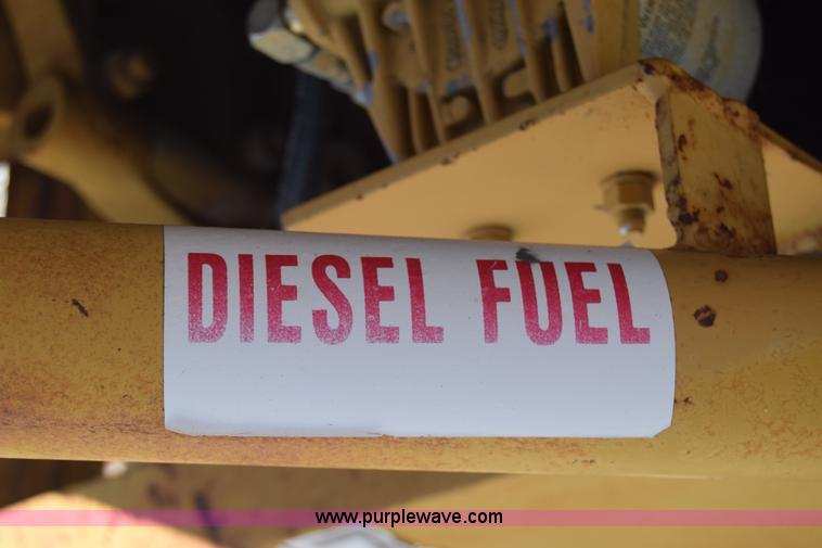 image for item I2048 Caterpillar D315 generator