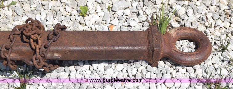 image for item I2048 Caterpillar D315 generator