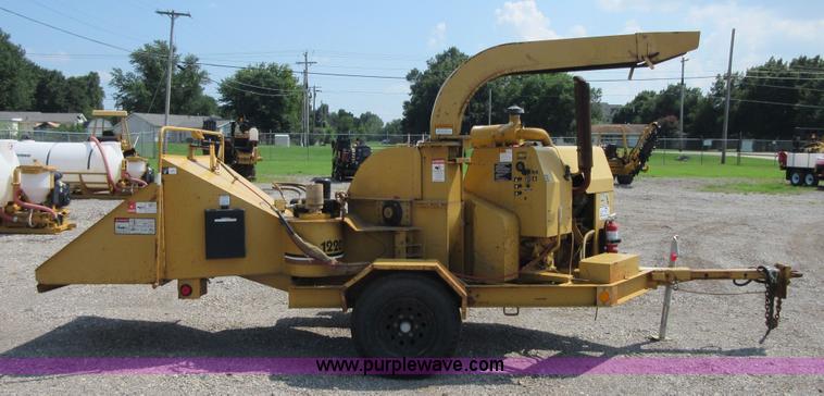image for item I2050 1991 Vermeer 1220 brush chipper