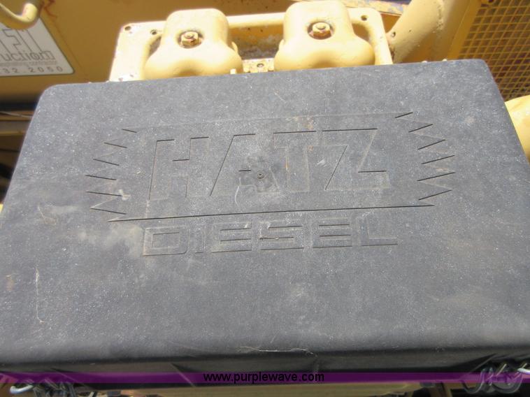 image for item I2056 LeeBoy L1000T asphalt paver