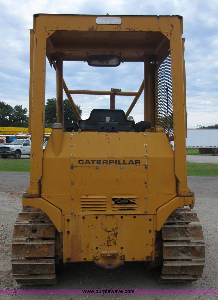 image for item I2058 1979 Caterpillar D3 dozer