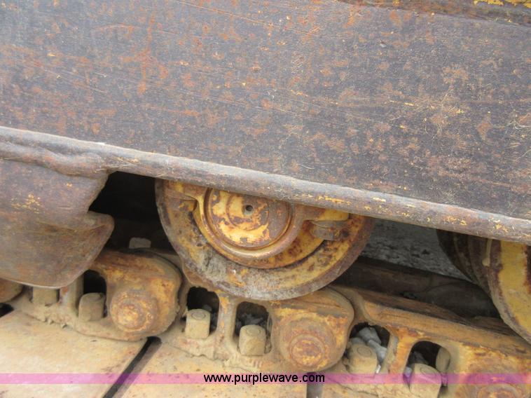 image for item I2058 1979 Caterpillar D3 dozer