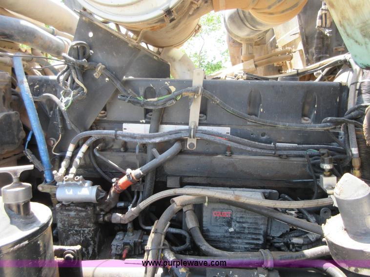 image for item I2061 1995 Kenworth W900B mixer truck