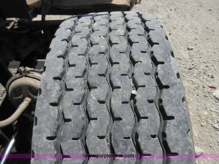 image for item I2061 1995 Kenworth W900B mixer truck