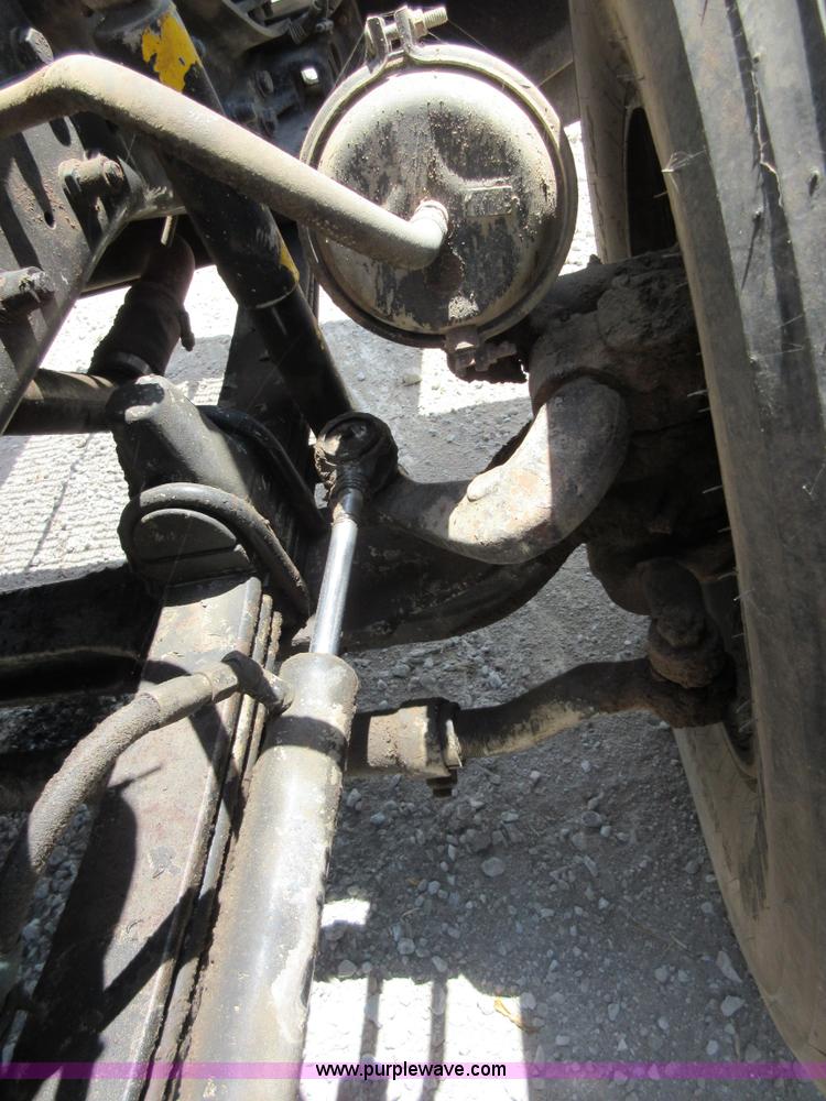 image for item I2061 1995 Kenworth W900B mixer truck