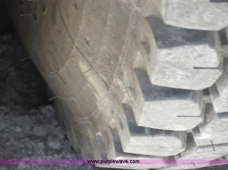 image for item I2061 1995 Kenworth W900B mixer truck