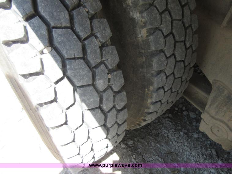 image for item I2061 1995 Kenworth W900B mixer truck