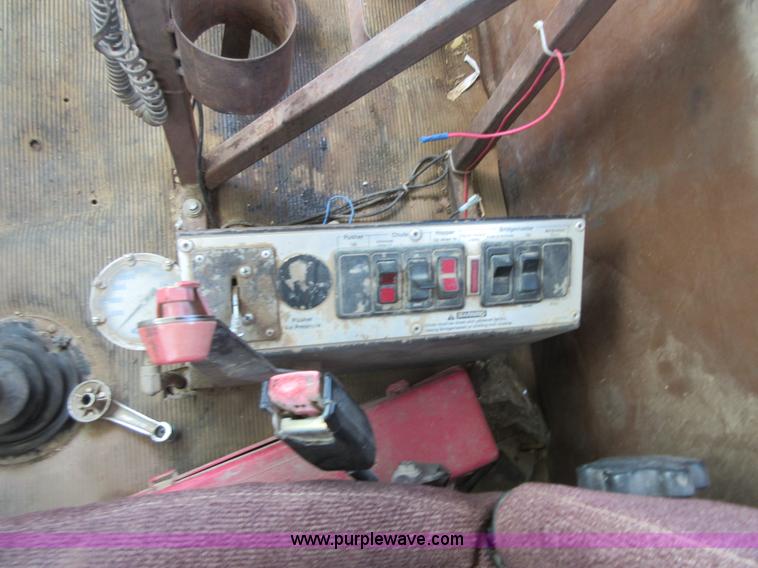 image for item I2061 1995 Kenworth W900B mixer truck