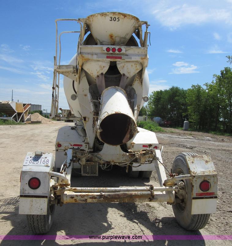 image for item I2062 1985 Mack RS688L mixer truck