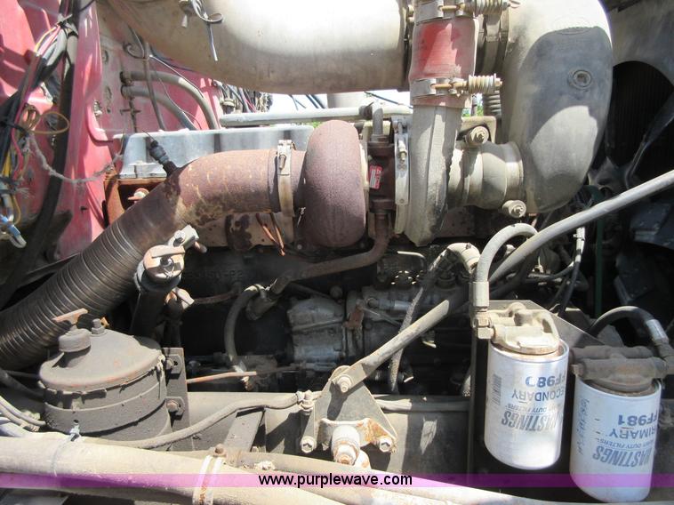 image for item I2062 1985 Mack RS688L mixer truck