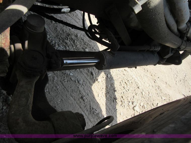 image for item I2062 1985 Mack RS688L mixer truck