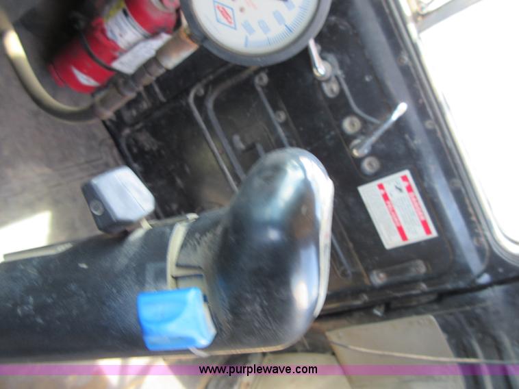 image for item I2062 1985 Mack RS688L mixer truck