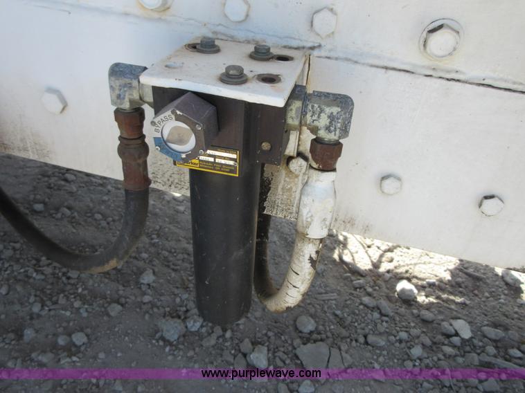 image for item I2062 1985 Mack RS688L mixer truck