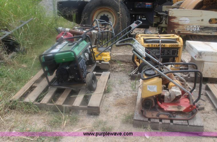 image for item J4490 Assorted vibrator parts