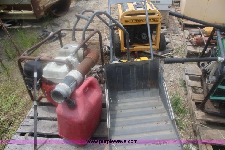 image for item J4490 Assorted vibrator parts