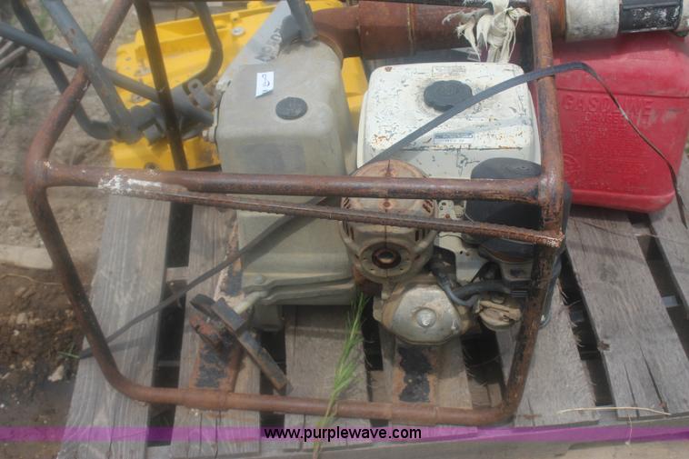 image for item J4490 Assorted vibrator parts