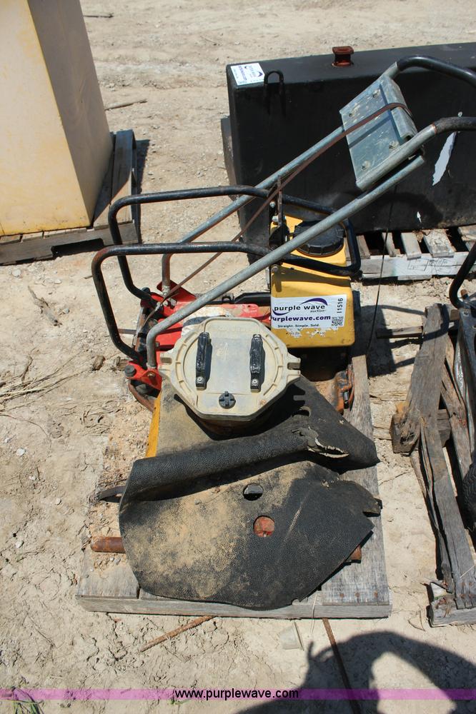 image for item J4490 Assorted vibrator parts