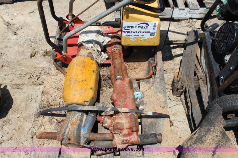 image for item J4490 Assorted vibrator parts