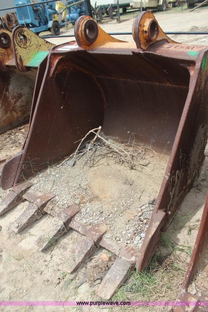 image for item J4492 Bucket