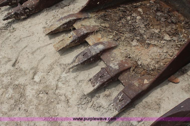 image for item J4493 CP bucket