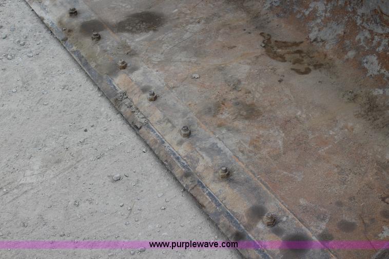 image for item J5807 1999 Case 85XT skid steer