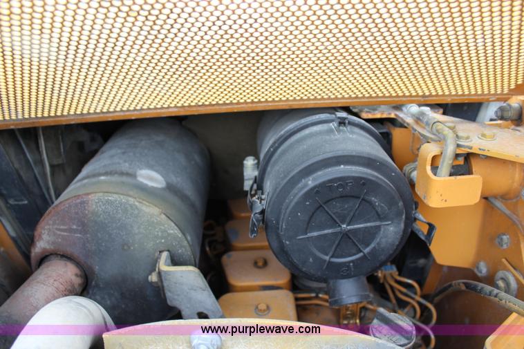 image for item J5807 1999 Case 85XT skid steer