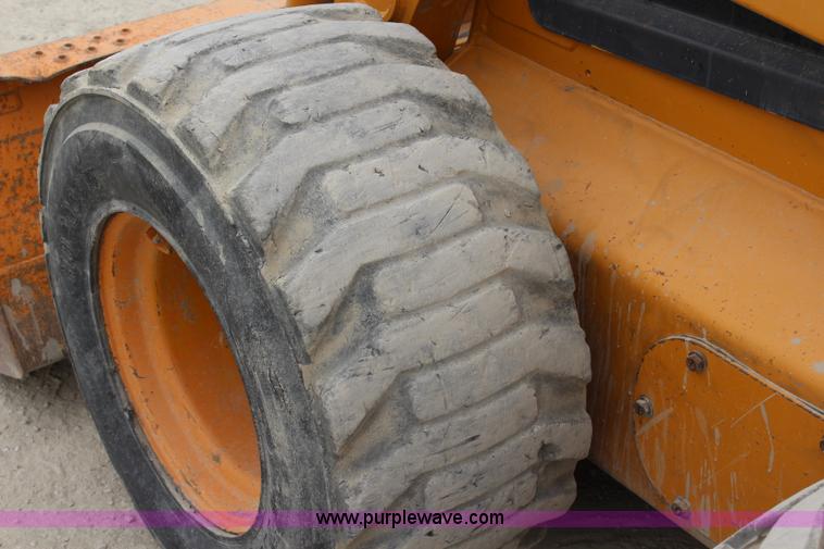 image for item J5807 1999 Case 85XT skid steer