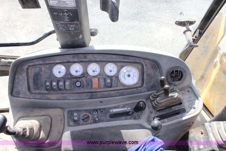 image for item J5809 2003 Caterpillar 420D backhoe