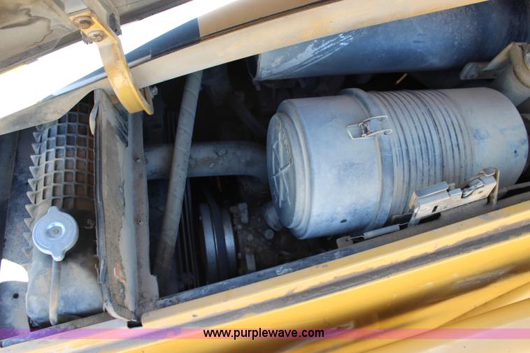 image for item J5809 2003 Caterpillar 420D backhoe