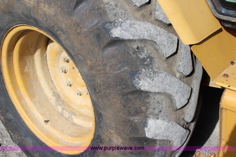 image for item J5809 2003 Caterpillar 420D backhoe