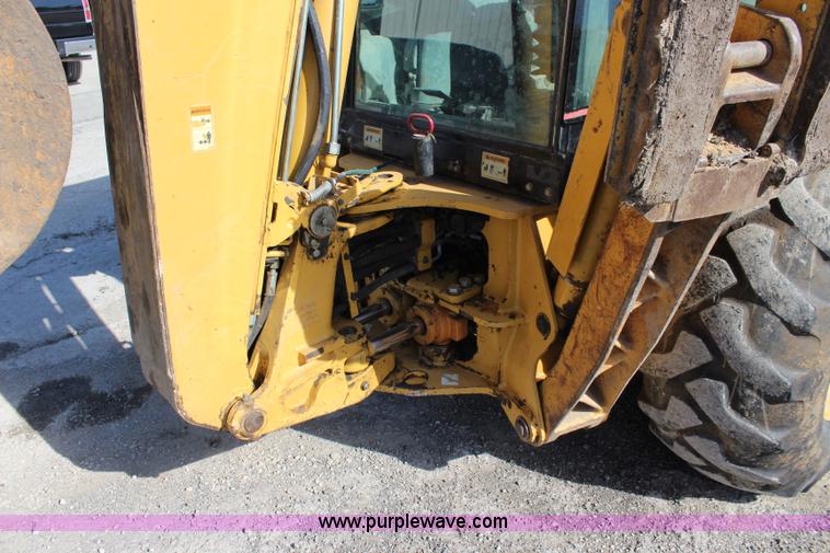 image for item J5809 2003 Caterpillar 420D backhoe