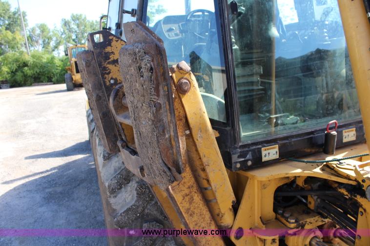 image for item J5809 2003 Caterpillar 420D backhoe