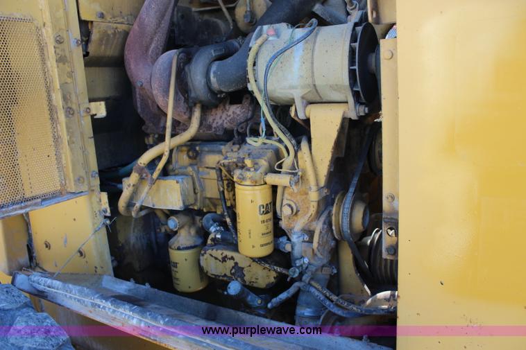 image for item J5810 1985 Caterpillar IT28 wheel loader