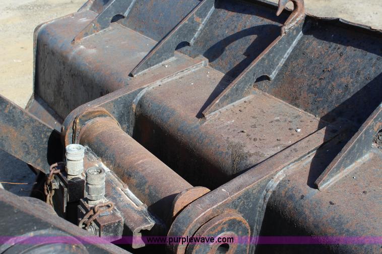 image for item J5810 1985 Caterpillar IT28 wheel loader