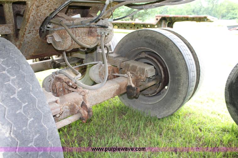 image for item J5981 1990 Ultralight end dump trailer