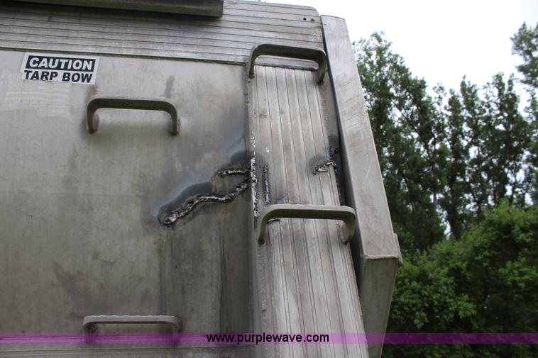 image for item J5981 1990 Ultralight end dump trailer