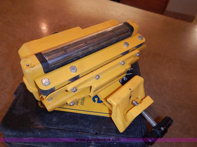 image for item J6498 Bobcat box blade laser skid steer attachment