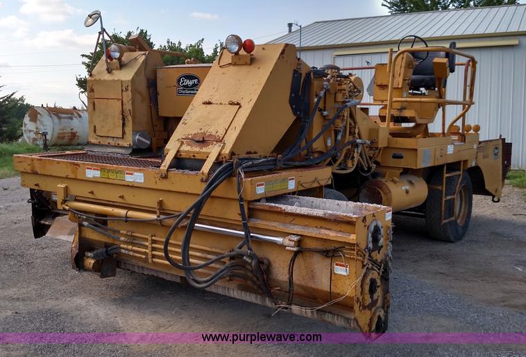 image for item K1019 Etnyre chip spreader