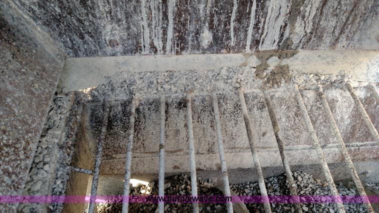 image for item K1019 Etnyre chip spreader